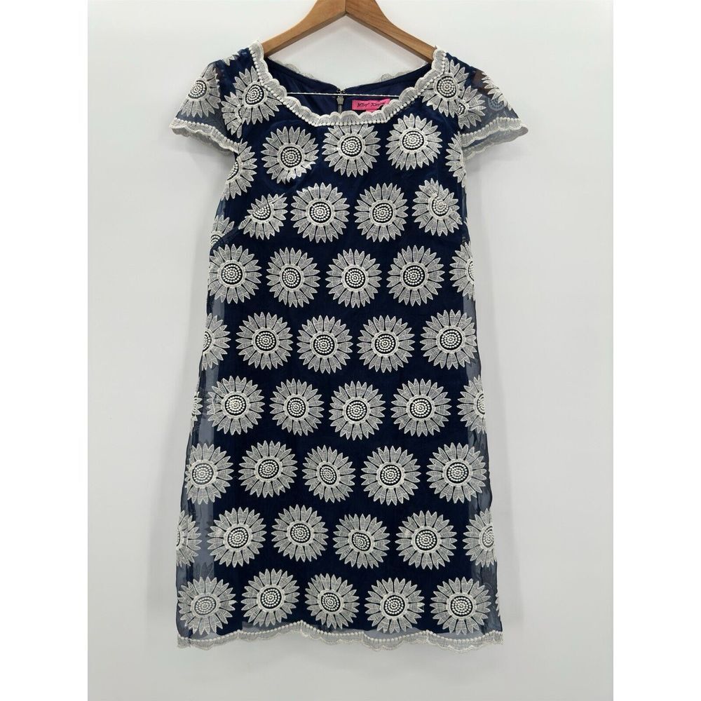 BETSEY JOHNSON Dizzy Daisy Blue Embroidered‎ Floral Shift Lace Dress Size 2